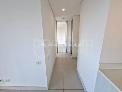 Apartamento de 2 alcobas en arriendo en Envigado, Envigado, 87 m² · foto 6 de 15