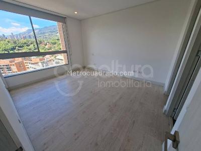 Apartamento de 2 alcobas en arriendo en Envigado, Envigado, 87 m² · foto 7 de 15