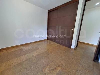 Apartamento de 2 alcobas en arriendo en Envigado, Envigado, 85 m² · foto 10 de 14
