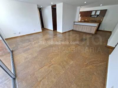 Apartamento de 2 alcobas en arriendo en Envigado, Envigado, 85 m² · foto 5 de 14