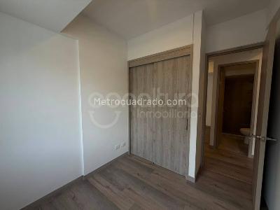 Apartamento de 3 alcobas en arriendo en Medellin, Medellín, 79 m² · foto 8 de 14