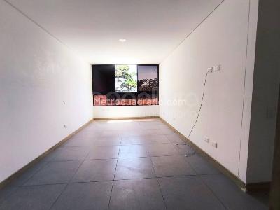 Apartamento de 2 alcobas en arriendo en Medellin, Medellín, 98 m² · foto 9 de 14