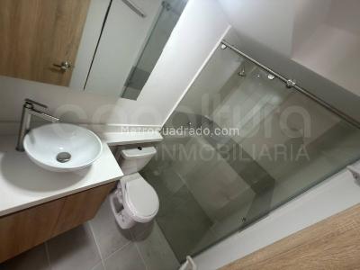 Apartamento de 3 alcobas en arriendo en Medellin, Medellín, 68 m² · foto 12 de 15