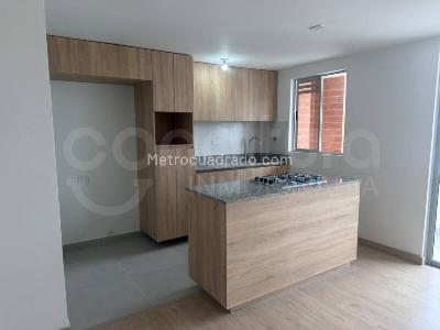 Apartamento de 3 alcobas en arriendo en Medellin, Medellín, 68 m² · foto 3 de 15