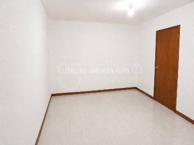 Apartamento de 3 alcobas en arriendo en Medellin, Medellín, 150 m² · foto 4 de 6