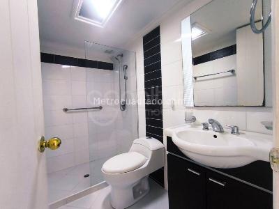 Apartamento de 3 alcobas en arriendo en Medellin, Medellín, 137 m² · foto 13 de 15