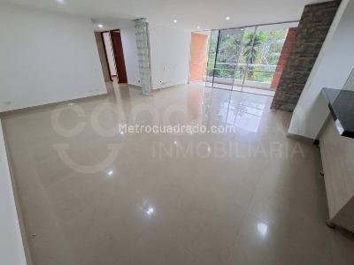 Apartamento de 3 alcobas en arriendo en Envigado, Envigado, 120 m² · foto 4 de 15