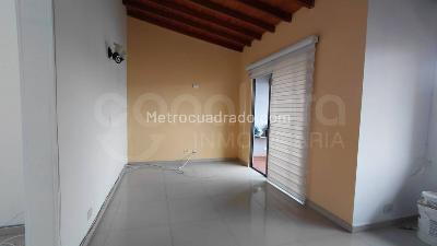 Apartamento de 2 alcobas en arriendo en Medellin, Medellín, 85 m² · foto 3 de 13