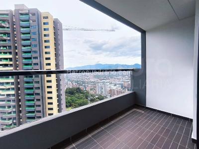 Apartamento de 2 alcobas en arriendo en Medellin, Medellín, 65 m² · foto 9 de 15