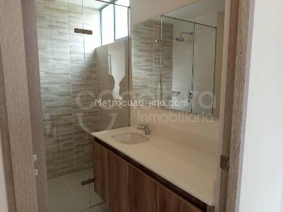 Apartamento de 3 alcobas en arriendo en Medellin, Medellín, 121 m² · foto 11 de 15