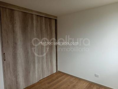 Apartamento de 3 alcobas en arriendo en Medellin, Medellín, 121 m² · foto 5 de 15