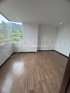 Apartamento de 2 alcobas en arriendo en Envigado, Envigado, 75 m² · foto 10 de 15