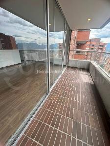 Apartamento de 2 alcobas en arriendo en Envigado, Envigado, 75 m² · foto 14 de 15
