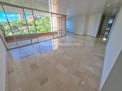 Apartamento de 4 alcobas en arriendo en Envigado, Envigado, 180 m² · foto 4 de 15
