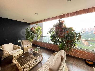 Apartamento de 3 alcobas en arriendo en Medellin, Medellín, 230 m² · foto 5 de 15