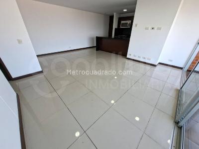 Apartamento de 3 alcobas en arriendo en Envigado, Envigado, 100 m² · foto 5 de 15