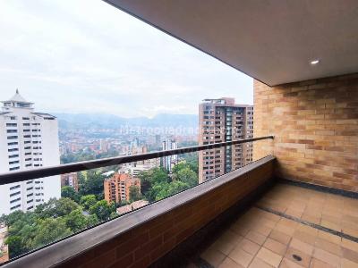Apartamento de 3 alcobas en arriendo en Medellin, Medellín, 130 m² · foto 7 de 15