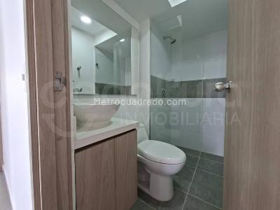 Apartamento de 2 alcobas en arriendo en Envigado, Envigado, 67 m² · foto 12 de 15