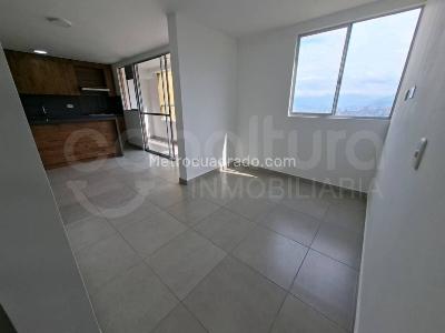 Apartamento de 2 alcobas en arriendo en Envigado, Envigado, 67 m² · foto 5 de 15