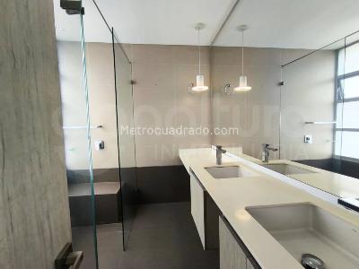 Apartamento de 3 alcobas en arriendo en Medellin, Medellín, 135 m² · foto 8 de 15