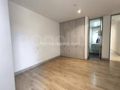 Apartamento de 3 alcobas en arriendo en Medellin, Medellín, 135 m² · foto 9 de 15