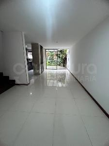 Casa de 3 alcobas en arriendo en Envigado, Envigado, 170 m² · foto 3 de 15