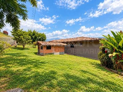 Casa de 4 alcobas en arriendo en Envigado, Envigado, 230 m² · foto 14 de 15