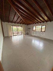 Casa de 4 alcobas en arriendo en Envigado, Envigado, 400 m² · foto 10 de 15