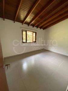 Casa de 4 alcobas en arriendo en Envigado, Envigado, 400 m² · foto 12 de 15
