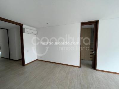Apartamento de 3 alcobas en arriendo en Medellin, Medellín, 250 m² · foto 12 de 15