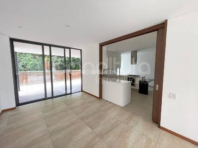 Apartamento de 3 alcobas en arriendo en Medellin, Medellín, 250 m² · foto 5 de 15