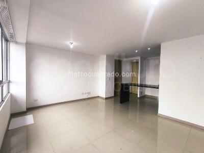 Apartamento de 3 alcobas en arriendo en Medellin, Medellín, 98 m² · foto 5 de 15