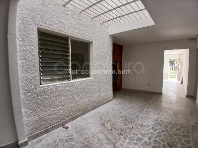 Casa de 4 alcobas en arriendo en Medellin, Medellín, 130 m² · foto 3 de 15