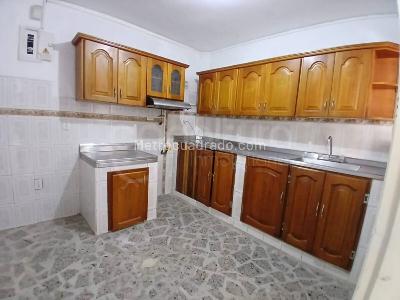 Casa de 4 alcobas en arriendo en Medellin, Medellín, 130 m² · foto 5 de 15