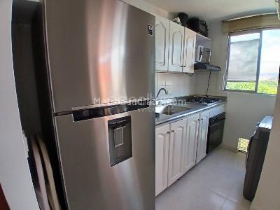 Apartamento de 2 alcobas en arriendo en Medellin, Medellín, 70 m² · foto 1 de 13