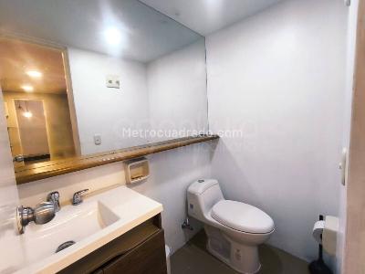 Apartaestudio en arriendo en Medellin, Medellín, 98 m² · foto 15 de 15