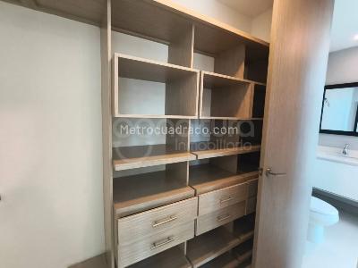 Apartamento de 3 alcobas en arriendo en Medellin, Medellín, 108 m² · foto 12 de 14
