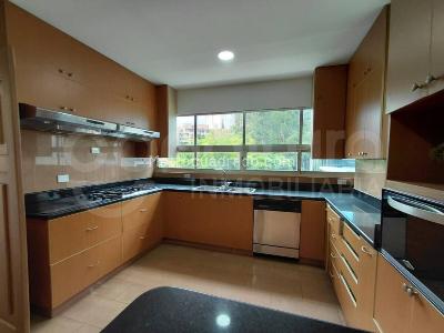 Apartamento de 3 alcobas en arriendo en Medellin, Medellín, 185 m² · foto 3 de 15