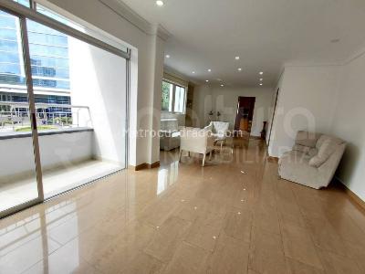 Apartamento de 3 alcobas en arriendo en Medellin, Medellín, 185 m² · foto 4 de 15