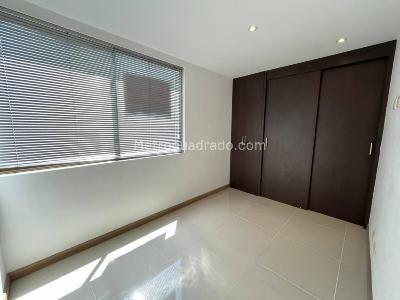 Apartamento de 2 alcobas en arriendo en Medellin, Medellín, 72 m² · foto 8 de 15