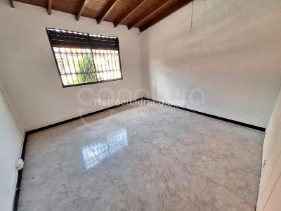Casa de 4 alcobas en arriendo en Medellin, Medellín, 160 m² · foto 15 de 15