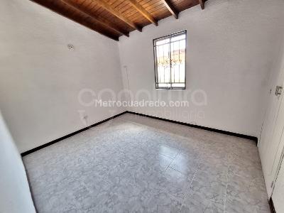 Casa de 4 alcobas en arriendo en Medellin, Medellín, 160 m² · foto 3 de 15