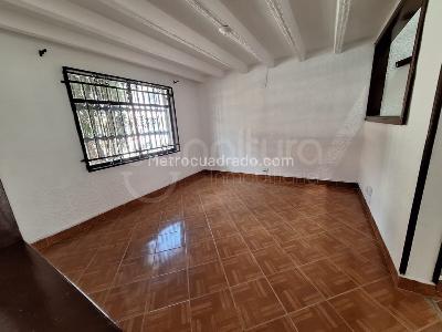 Casa de 4 alcobas en arriendo en Medellin, Medellín, 160 m² · foto 8 de 15