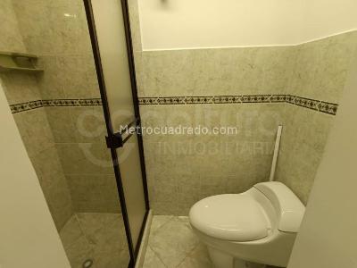 Apartamento de 3 alcobas en arriendo en Medellin, Medellín, 140 m² · foto 4 de 15