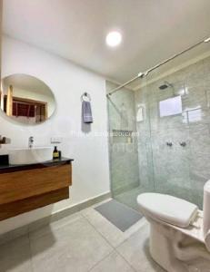 Casa de 4 alcobas en arriendo en Envigado, Envigado, 400 m² · foto 12 de 15