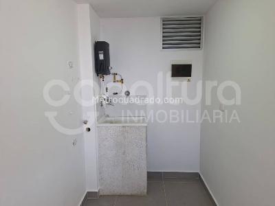 Apartamento de 3 alcobas en arriendo en Envigado, Envigado, 75 m² · foto 11 de 15