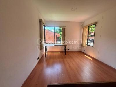 Apartamento de 3 alcobas en arriendo en Medellin, Medellín, 300 m² · foto 9 de 15