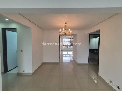 Apartamento de 3 alcobas en arriendo en Medellin, Medellín, 170 m² · foto 8 de 15