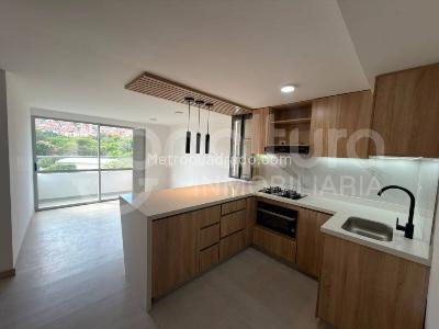 Apartamento de 3 alcobas en arriendo en Medellin, Medellín, 62 m² · foto 2 de 15