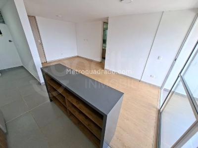 Apartamento de 3 alcobas en arriendo en Envigado, Envigado, 68 m² · foto 3 de 15